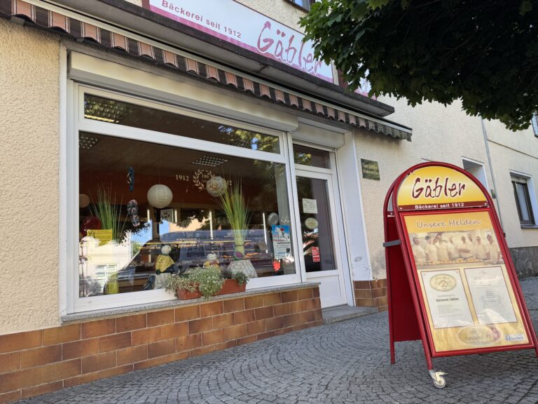 Haupt außen
